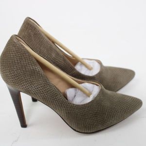 Joe's snakeskin suede pumps size 8.5 NIB